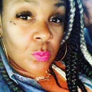 Meet your Posher, Nicc